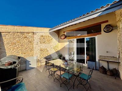 Maison - 180 m² - 4 pièces