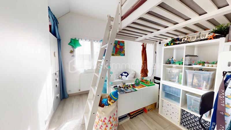 Maison - 122 m² - 5 pièces