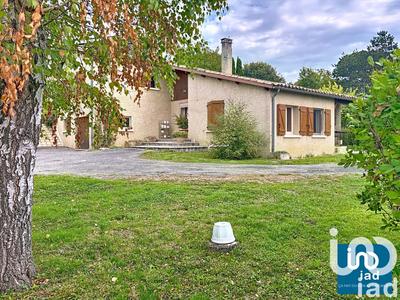 Maison de maîtres - 123 m² - 8 pièces