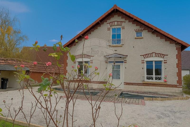 Maison ancienne - 100 m² - 5 pièces