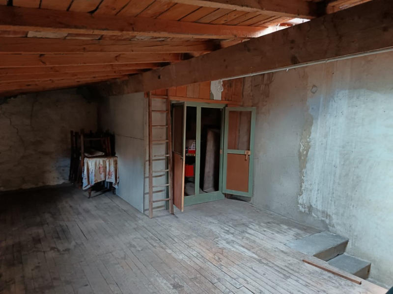 Maison - 171 m² - 9 pièces