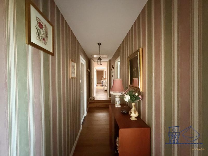 Maison ancienne - 319 m² - 10 pièces