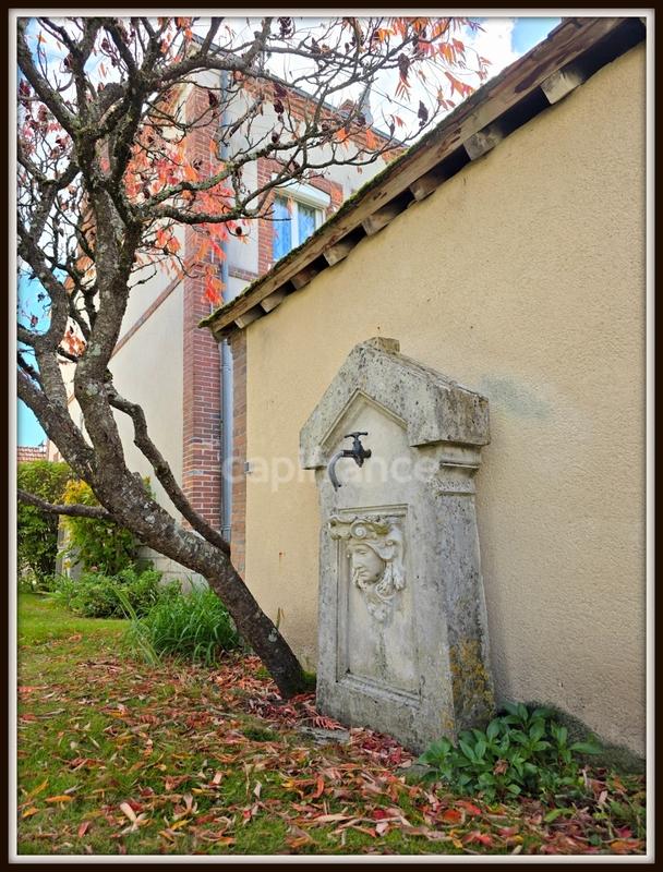 Maison bourgeoise - 266 m² - 10 pièces