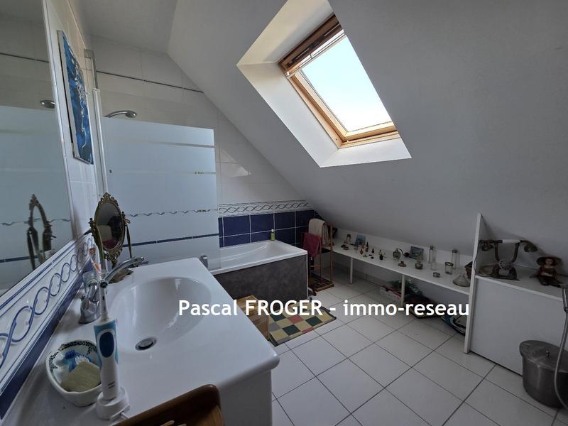 Maison - 136 m² - 6 pièces