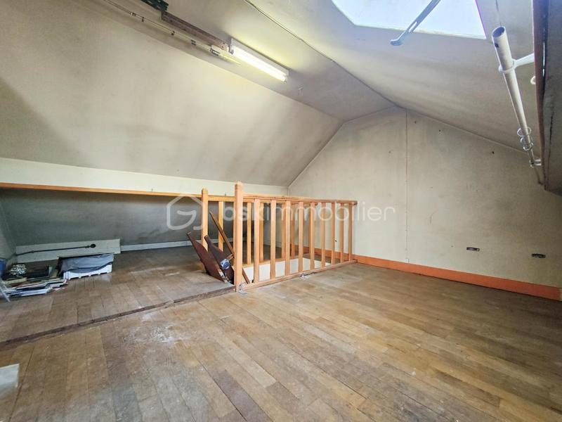 Villa - 100 m² - 6 pièces