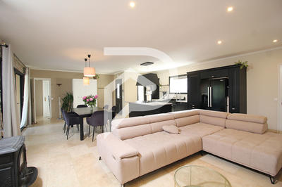 Maison - 120 m² - 4 pièces