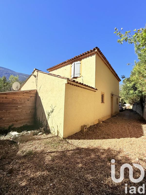 Maison - 104 m² - 4 pièces