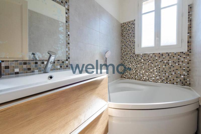 Maison - 115 m² - 6 pièces