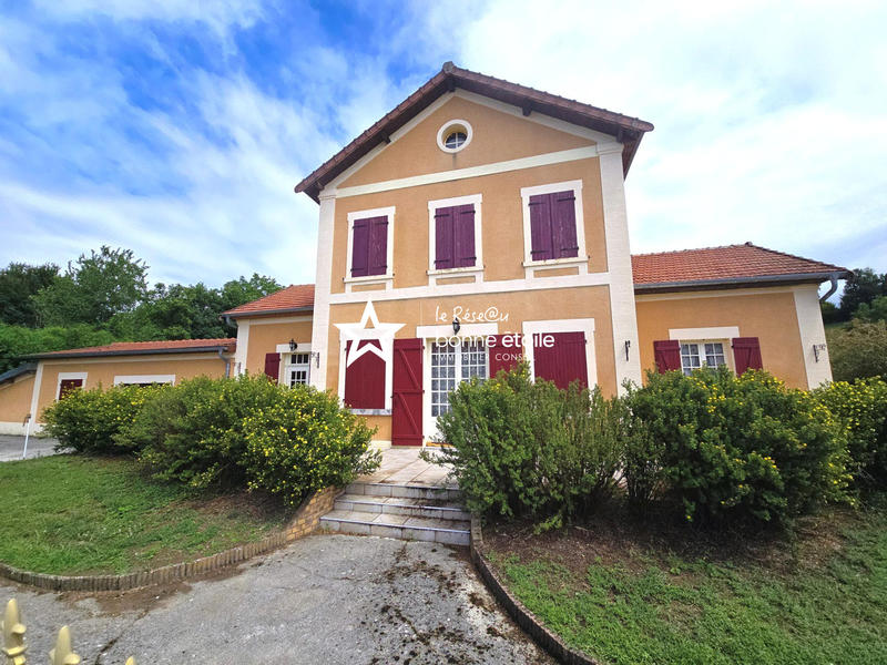 Villa - 155 m² - 8 pièces