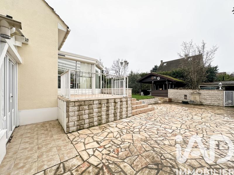 Maison - 190 m² - 8 pièces