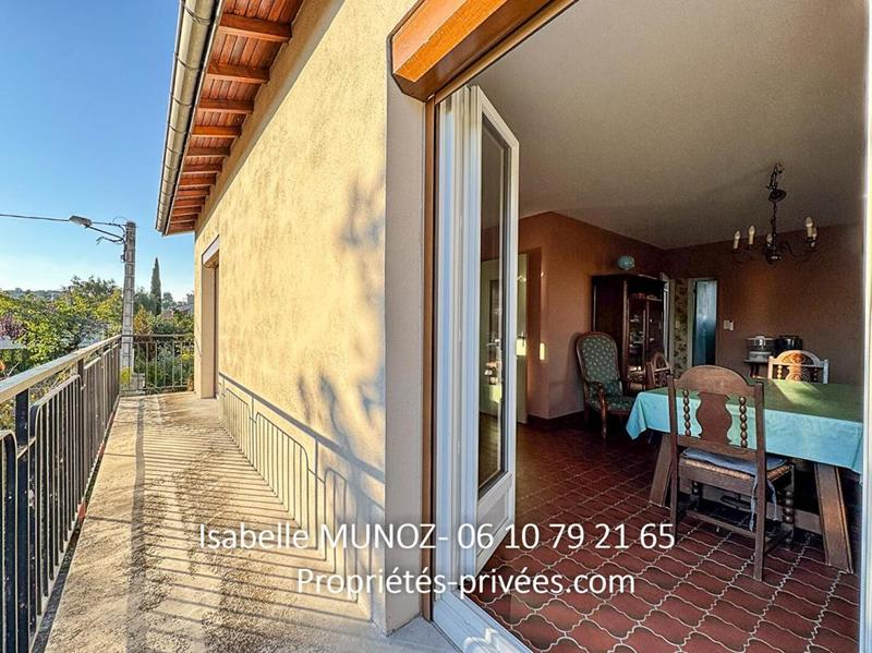 Maison - 80 m² - 5 pièces