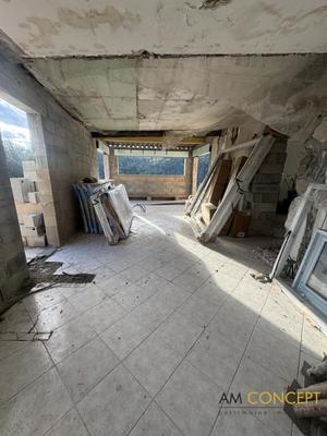 Appartement - 112 m² - 5 pièces