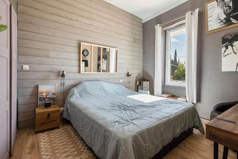 Villa - 147 m² - 6 pièces