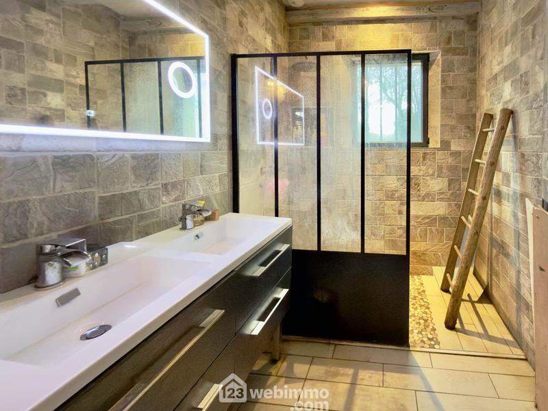 Maison - 85 m² - 4 pièces