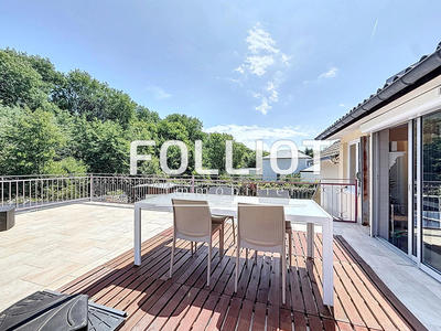 Maison - 140 m² - 7 pièces