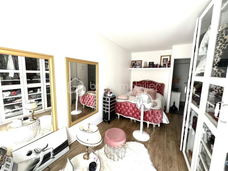 Appartement - 81 m² - 5 pièces