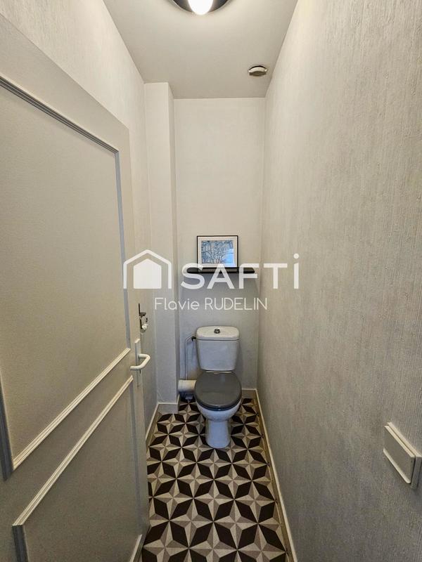 Maison - 140 m² - 5 pièces