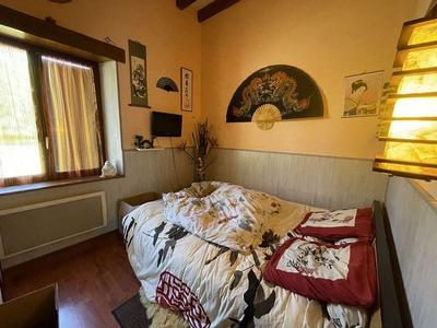 Maison traditionnelle - 158 m² - 7 pièces