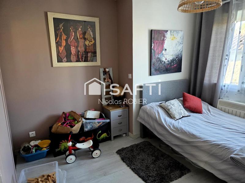 Maison - 177 m² - 6 pièces