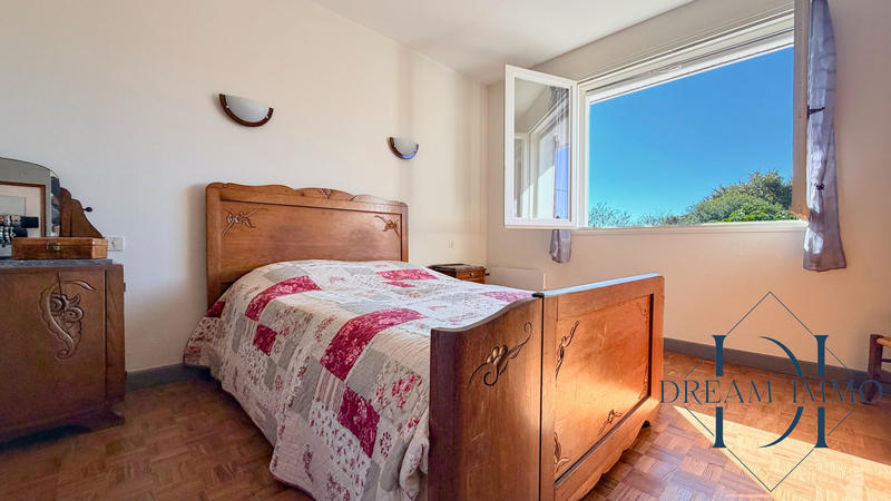 Maison - 165 m² - 7 pièces