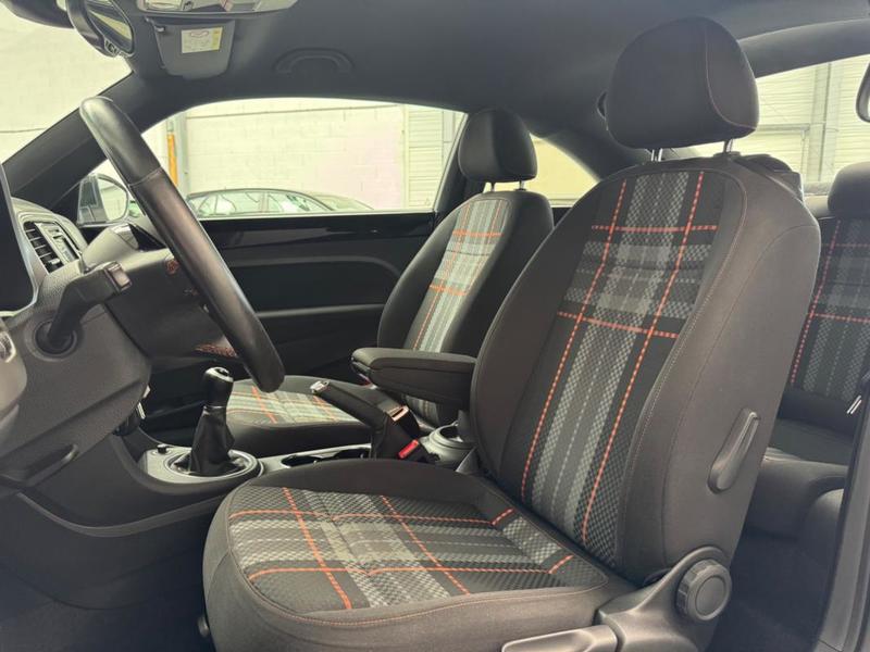 Volkswagen Coccinelle 1.2 Tsi 105 Club + Carplay