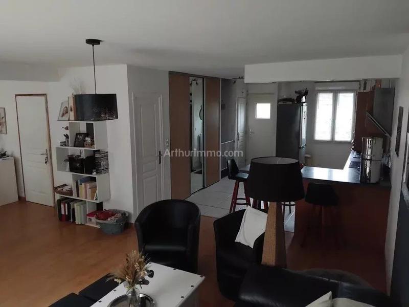 Maison - 104 m² - 4 pièces