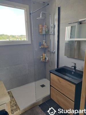 Chambre - 12 m² - 1 pièce