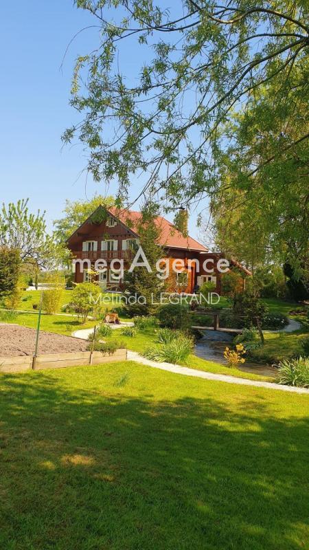 Maison - 220 m² - 7 pièces