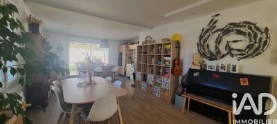 Maison - 123 m² - 5 pièces