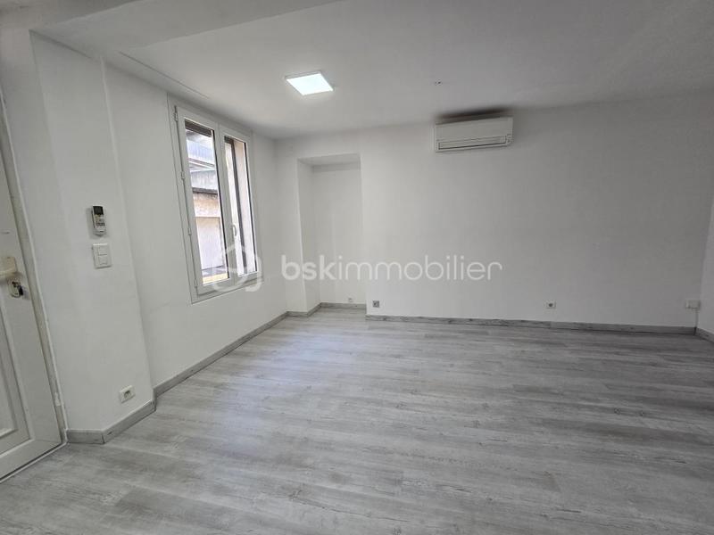 Maison de village - 75 m² - 4 pièces