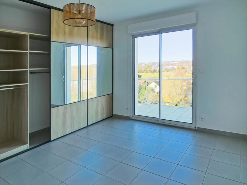 Appartement - 110 m² - 5 pièces