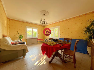 Maison - 122 m² - 5 pièces