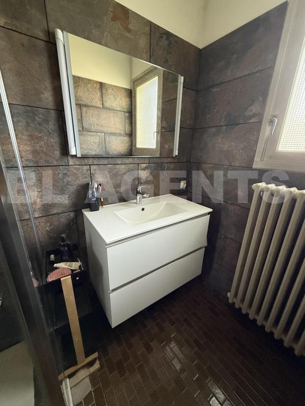 Maison traditionnelle - 86 m² - 4 pièces