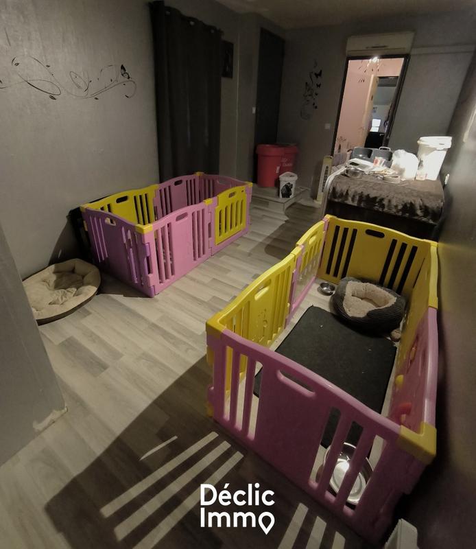 Maison - 180 m² - 6 pièces