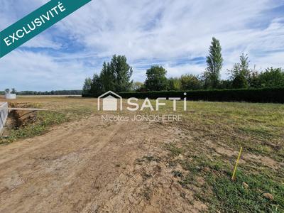 Terrain - 2 111 m²