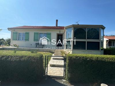 Maison - 94 m² - 5 pièces