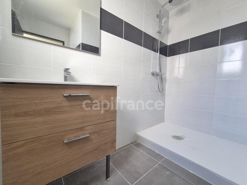 Maison - 75 m² - 4 pièces