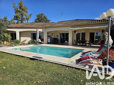 Maison - 174 m² - 5 pièces