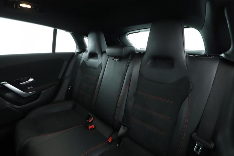 Mercedes Cla Shooting Brake 200 Amg Line 7g-Dct 163 ch