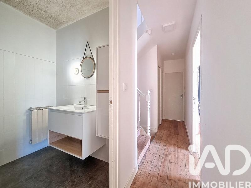 Maison - 182 m² - 9 pièces