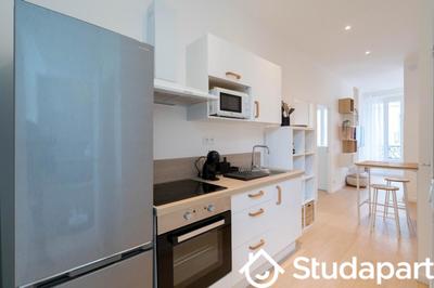 Chambre - 24 m² - 1 pièce