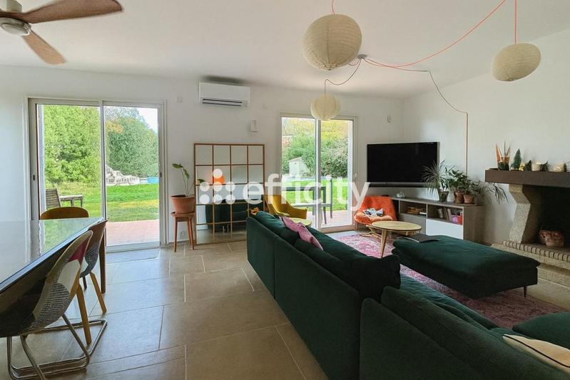 Maison - 160 m² - 6 pièces