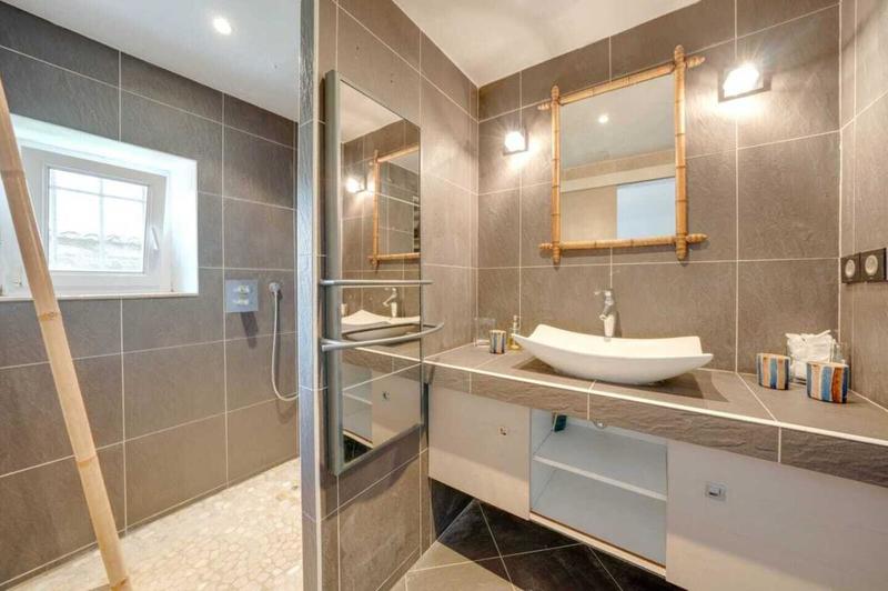 Maison de village - 190 m² - 8 pièces