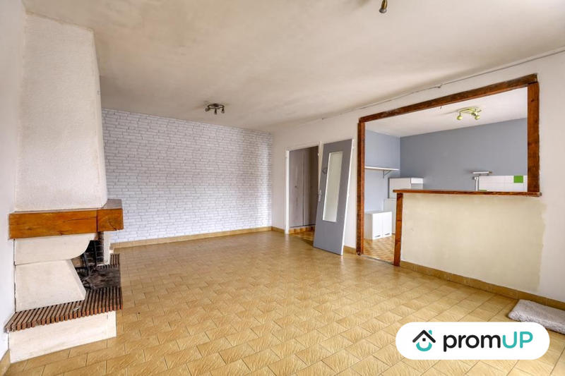 Local commercial - 1 097 m² - 22 pièces