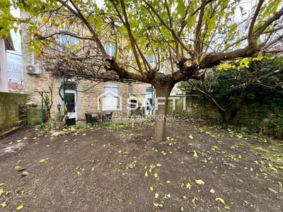 Maison - 122 m² - 7 pièces