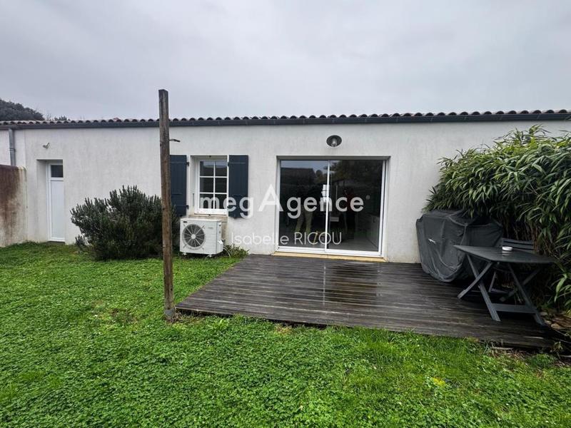 Maison traditionnelle - 70 m² - 4 pièces