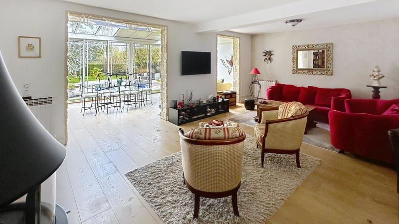 Maison - 186 m² - 6 pièces