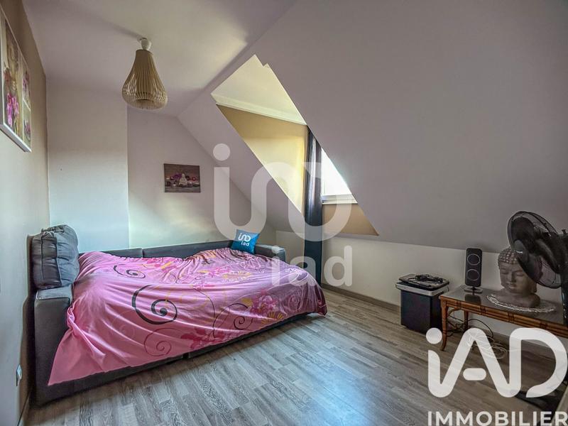 Maison - 104 m² - 5 pièces