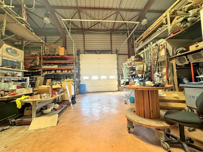 Local commercial - 770 m² - 10 pièces