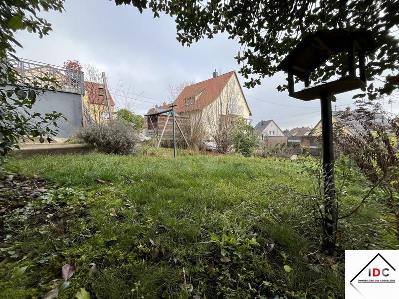 Maison - 80 m² - 4 pièces